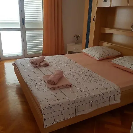 Ruzica Apartment Makarska